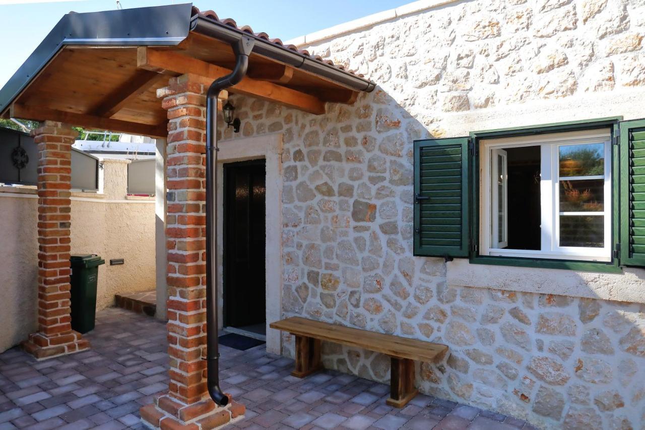 Stone Fantasy Villa Zadar Exterior photo