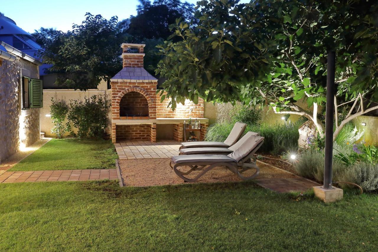 Stone Fantasy Villa Zadar Exterior photo