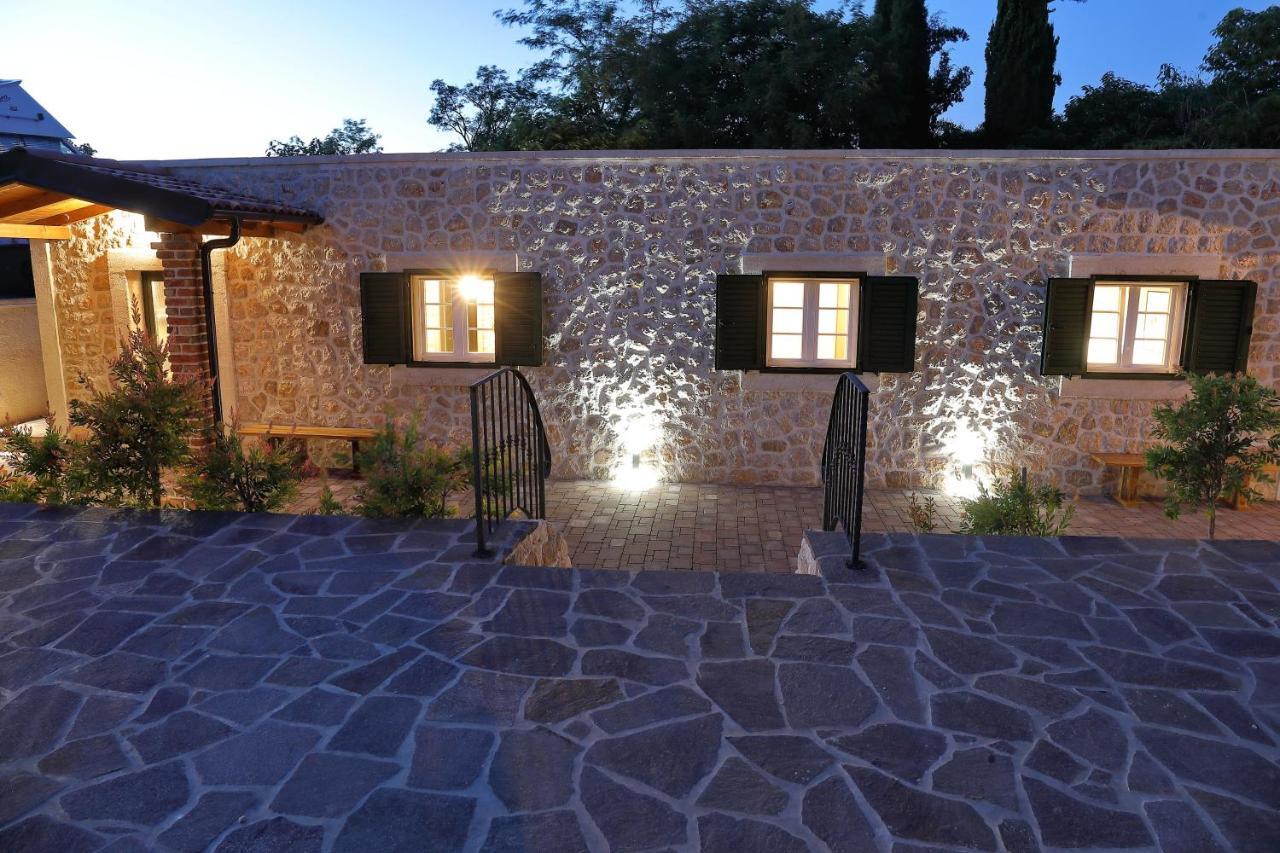 Stone Fantasy Villa Zadar Exterior photo